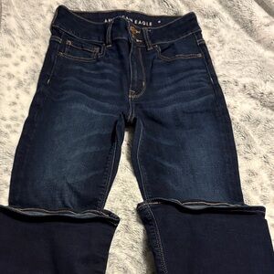 American Eagle Outfitters Women's Navy high rise artist flare.  Size 0 short